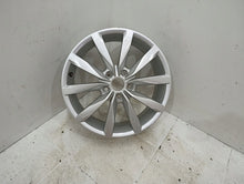 Load image into Gallery viewer, 1x Alufelge 17 Zoll 6.0" 5x112 48ET Glanz Silber 5G0601025K VW Golf Vii FEL1270370410hx