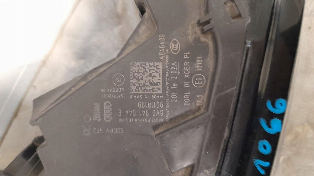 Frontscheinwerfer Audi A3 8V0941044E Rechts Scheinwerfer Headlight