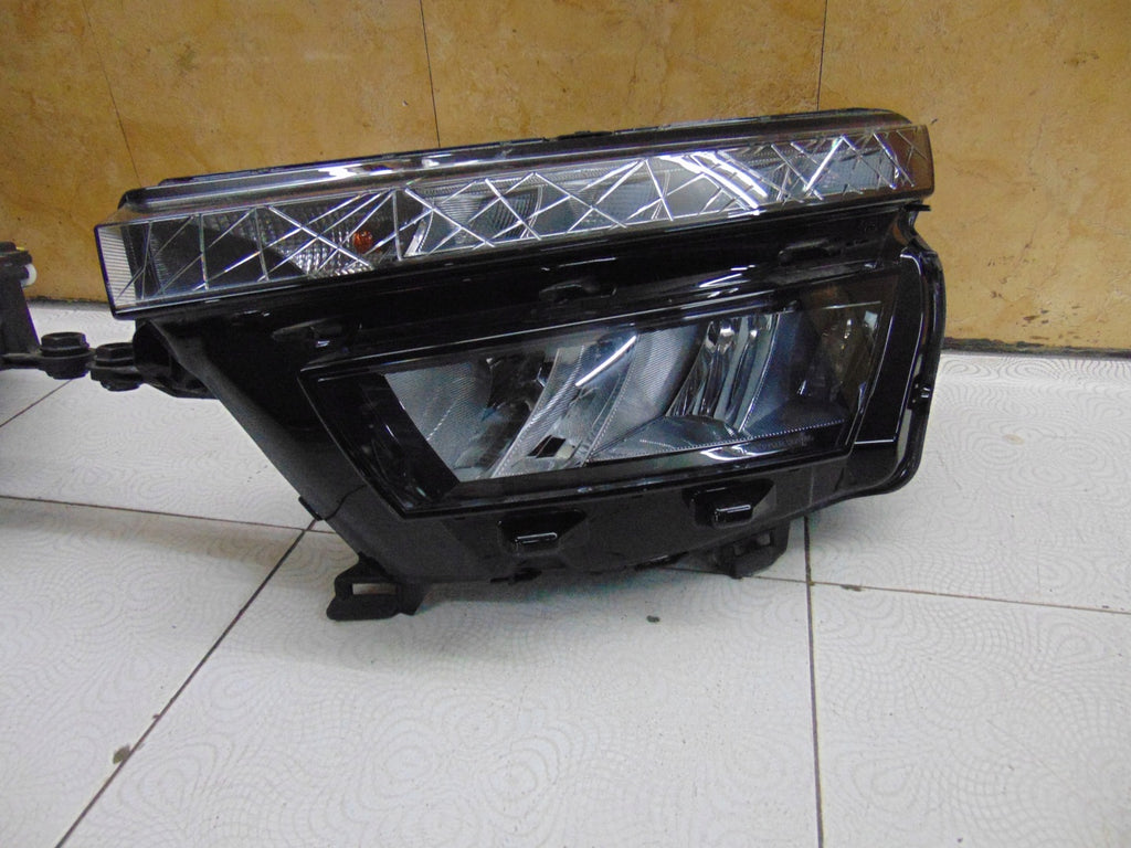 Frontscheinwerfer Skoda Kamiq 11282685631 Ein Satz Scheinwerfer Headlight SCH4270412251jw