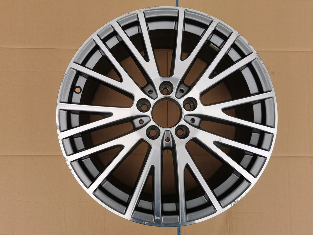 1x Alufelge 18 Zoll 7.5" 5x112 49ET Glanz A1774010600 Mercedes-Benz W177 Mg