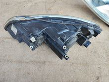 Laden Sie das Bild in den Galerie-Viewer, Frontscheinwerfer Skoda Octavia I 1Z1941015F 1Z1941016F Ein Satz Headlight SCH7154181073gd