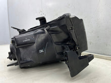 Laden Sie das Bild in den Galerie-Viewer, Frontscheinwerfer Mitsubishi L200 8301B461 Links Scheinwerfer Headlight SCH5483972611fv