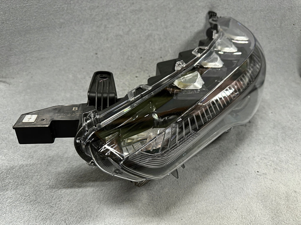 Frontscheinwerfer Toyota Corolla LED Links Scheinwerfer Headlight SCH1707607214ly