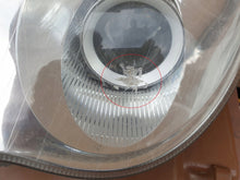 Laden Sie das Bild in den Galerie-Viewer, Frontscheinwerfer Mercedes-Benz W203 A2038203761 0301166275 Xenon Links SCH1049349707lj