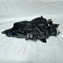 Laden Sie das Bild in den Galerie-Viewer, Frontscheinwerfer Volvo S60 II V60 Links Scheinwerfer Headlight SCH3924497114bn