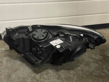 Laden Sie das Bild in den Galerie-Viewer, Frontscheinwerfer BMW 1 F21 F20 7296913 7296914 Xenon Rechts oder Links SCH5434568446id