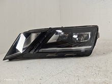 Laden Sie das Bild in den Galerie-Viewer, Frontscheinwerfer Skoda Octavia III 5E1941015F Links Scheinwerfer Headlight SCH2073473771dz