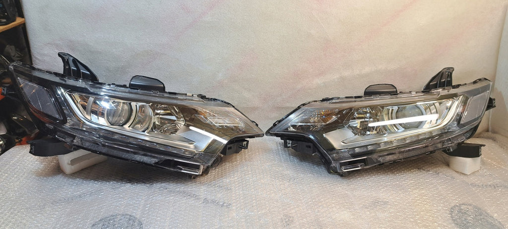Frontscheinwerfer Mitsubishi Outlander III LED Ein Satz Scheinwerfer Headlight