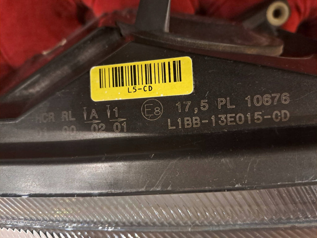 Frontscheinwerfer Ford Fiesta I 175PL10676 L1BB13E015CD Links Headlight SCH8265726608pi