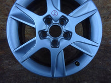 Laden Sie das Bild in den Galerie-Viewer, 1x Alufelge 16 Zoll 6.5&quot; 5x112 8P0601025AN Audi A3 Rim Wheel