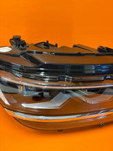 Load image into Gallery viewer, Frontscheinwerfer VW Tiguan Allspace 5NN941082 LED Rechts Scheinwerfer Headlight SCH8413105820xf