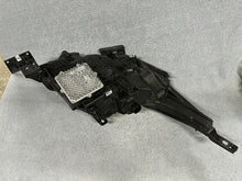 Load image into Gallery viewer, Frontscheinwerfer Land Rover Range V L460 M8E2-13W030-EJ LED Links Headlight SCH9777889835kf