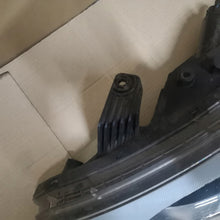 Load image into Gallery viewer, Frontscheinwerfer Hyundai I20 II 82101C8000 Ein Stück (Rechts oder Links)