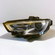 Laden Sie das Bild in den Galerie-Viewer, Frontscheinwerfer Audi A3 8V0941005E Xenon Links Scheinwerfer Headlight