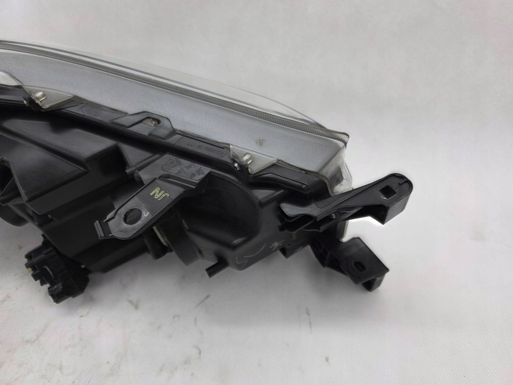 Frontscheinwerfer Toyota Hilux VIII SPP18194 Links Scheinwerfer Headlight SCH3403516120vr