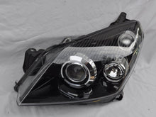 Laden Sie das Bild in den Galerie-Viewer, Frontscheinwerfer Opel Astra H 1EL00870031 Links Scheinwerfer Headlight SCH1941619741mg