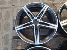 Laden Sie das Bild in den Galerie-Viewer, 4x Alufelge 18 Zoll 7.5" 5x112 49ET Glanz Schwarz A1774010700 Mercedes-Benz Cla FEL8396239620sw