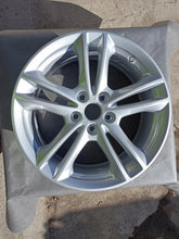 Load image into Gallery viewer, 1x Alufelge 17 Zoll 7.5" 5x108 55ET Glanz Silber DS7C-1007-S2A Ford Mondeo FEL4504822081mv