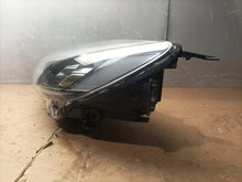 Laden Sie das Bild in den Galerie-Viewer, Frontscheinwerfer Ford Kuga LV4B-13E015-AG LED Links Scheinwerfer Headlight SCH4145603970gt
