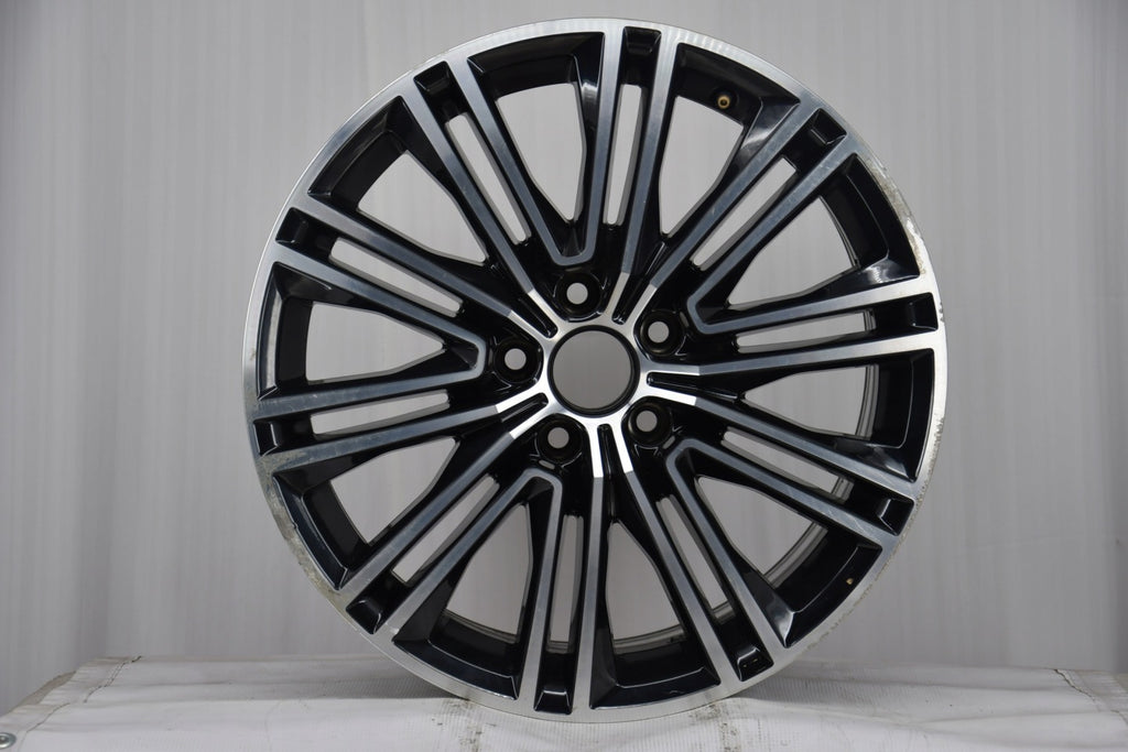 1x Alufelge 18 Zoll 8.0" 5x112 44ET Glanz Schwarz 3AA601025 VW Rim Wheel FEL5917646272gx
