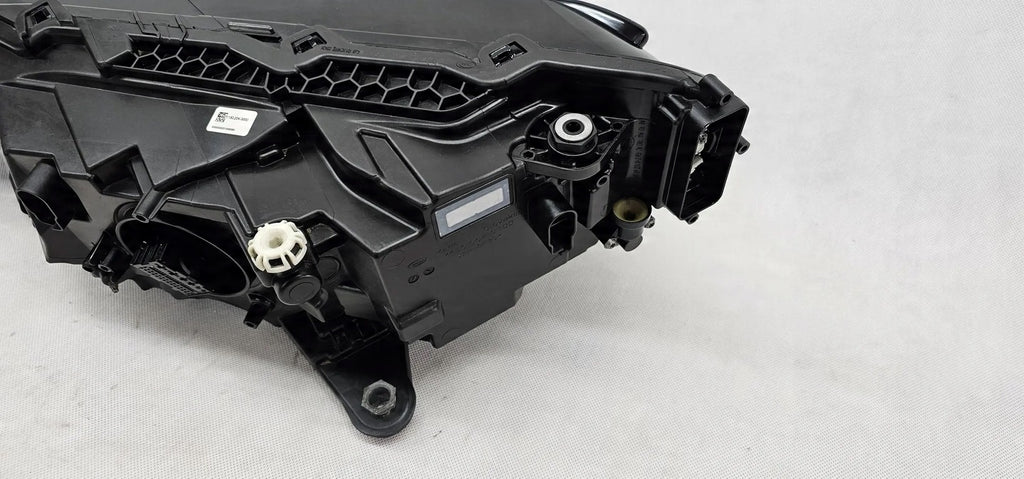 Frontscheinwerfer Skoda Superb III 3V1941016D Rechts Scheinwerfer Headlight