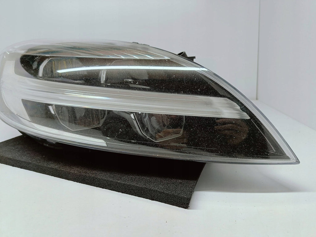 Frontscheinwerfer Volvo V40 31677023 Full LED Rechts Scheinwerfer Headlight SCH8759139101ox