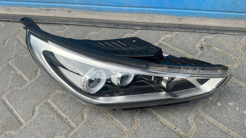 Frontscheinwerfer Hyundai I30 92102-G4100 Rechts Scheinwerfer Headlight