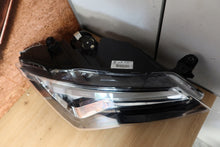 Load image into Gallery viewer, Frontscheinwerfer Seat Ateca 576941008F LED Rechts Scheinwerfer Headlight