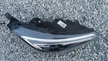 Laden Sie das Bild in den Galerie-Viewer, Frontscheinwerfer Opel Crossland X 462161423 Rechts Scheinwerfer Headlight SCH1752784910or
