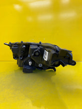 Load image into Gallery viewer, Frontscheinwerfer Toyota 4 Yaris LED Rechts Scheinwerfer Headlight SCH9853292690zx