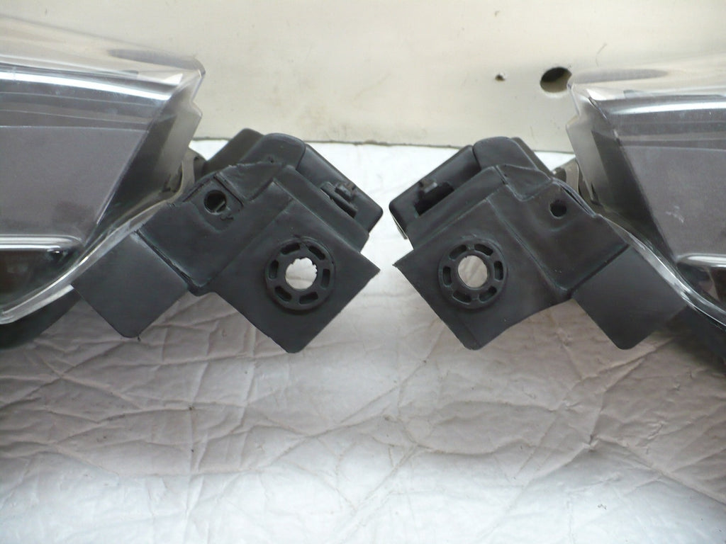 Frontscheinwerfer Mazda II Ein Stück (Rechts oder Links) Scheinwerfer Headlight