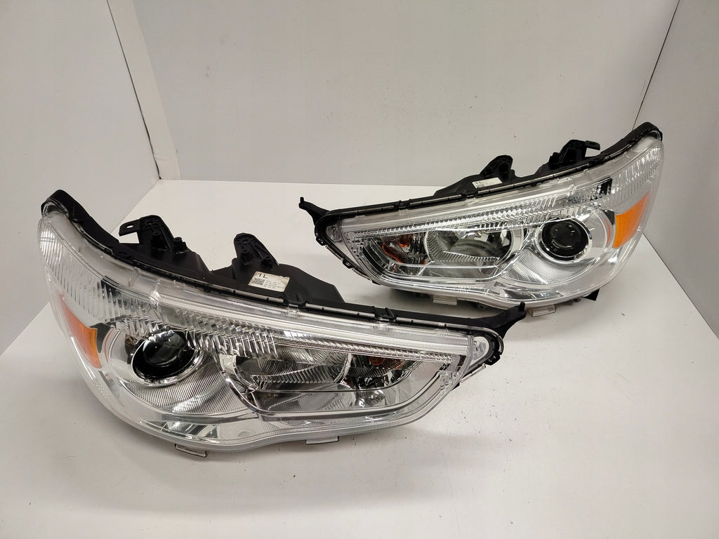 Frontscheinwerfer Mitsubishi Asx 8301C871 8301C872 Ein Satz Headlight SCH1085343877qg