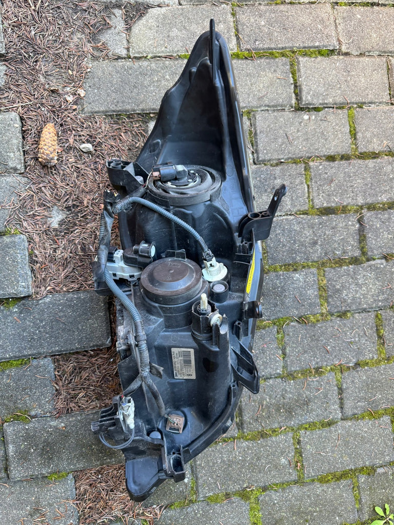 Frontscheinwerfer Toyota Auris Xenon Ein Stück (Rechts oder Links) Headlight SCH2719323082js