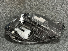 Laden Sie das Bild in den Galerie-Viewer, Frontscheinwerfer Mercedes-Benz W177 A1779062106 LED Links Headlight SCH2957756589ge