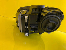 Laden Sie das Bild in den Galerie-Viewer, Frontscheinwerfer Mercedes-Benz Gle A1679061700 LED Rechts Headlight