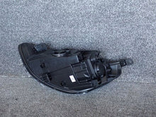 Laden Sie das Bild in den Galerie-Viewer, Frontscheinwerfer Hyundai I10 III 92102-K7100 LED Rechts Scheinwerfer Headlight