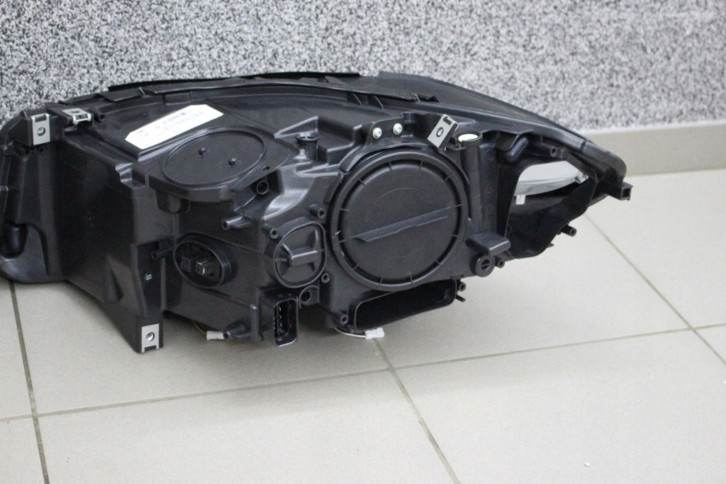 Frontscheinwerfer BMW 5 F11 F10 6311727191-63117271912 Xenon Rechts oder Links SCH2105703874bn