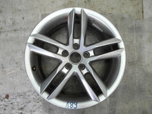 Laden Sie das Bild in den Galerie-Viewer, 1x Alufelge 18 Zoll 7.0&quot; 5x112 43ET 8U0601025F Audi Q3 Rim Wheel