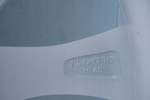 Load image into Gallery viewer, 1x Alufelge 17 Zoll 7.5" 5x120 43ET Glanz Weiß 6850152 BMW 1 F21 F20 Rim Wheel FEL1696906326uw