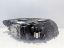 Load image into Gallery viewer, Frontscheinwerfer Volvo S40 31265698 Links Scheinwerfer Headlight SCH8115468214qp