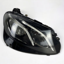 Laden Sie das Bild in den Galerie-Viewer, Frontscheinwerfer Mercedes-Benz E Class W213 A2139064004KZ FULL LED Rechts