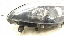 Laden Sie das Bild in den Galerie-Viewer, Frontscheinwerfer Renault Grand Scénic II 260601946R Links Headlight SCH3247817690gd