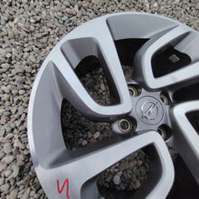 Laden Sie das Bild in den Galerie-Viewer, 1x Alufelge 16 Zoll 6.5" 4x108 20ET Glanz Silber Opel Crossland X Rim Wheel FEL2734841676dm