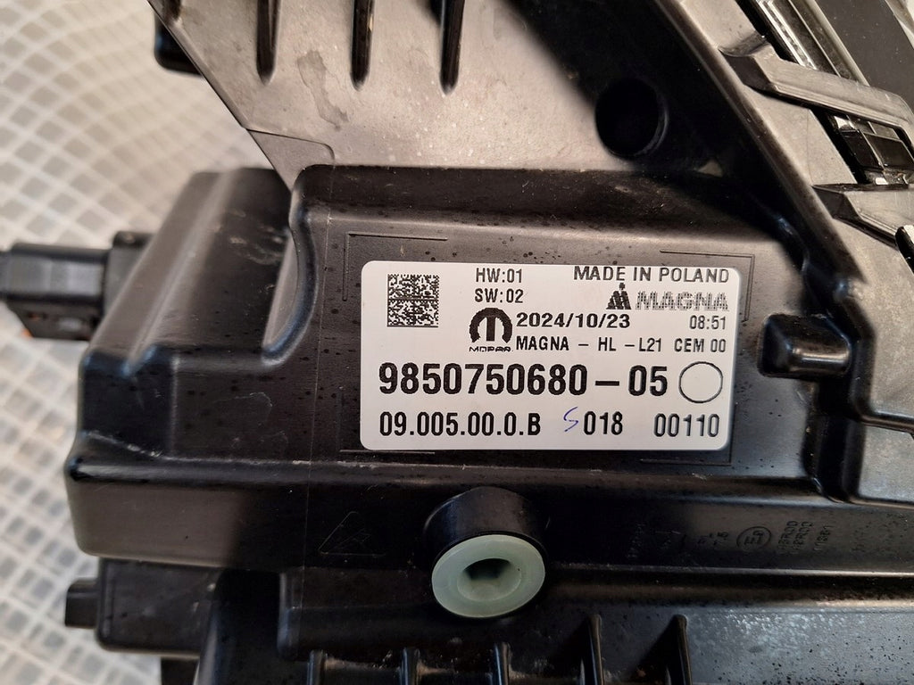 Frontscheinwerfer Lancia Ypsilon 9850750680-05 Links Scheinwerfer Headlight SCH9924550133xs