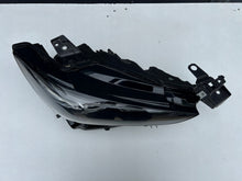 Laden Sie das Bild in den Galerie-Viewer, Frontscheinwerfer Mazda 6 Gl GRF5-51030 LED Rechts Scheinwerfer Headlight SCH2952336504ya