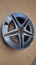 Laden Sie das Bild in den Galerie-Viewer, 1x Alufelge 18 Zoll 8.5" 5x112 38ET A2064011800 Mercedes-Benz W206 S206 FEL6384420000rd