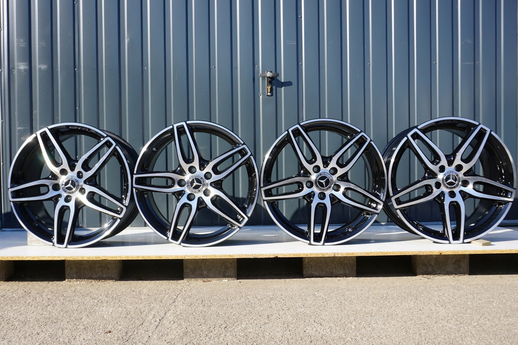 4x Alufelge 18 Zoll 7.5" 5x112 52ET Glanz Schwarz A1764010700 Mercedes-Benz W176