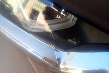 Laden Sie das Bild in den Galerie-Viewer, Frontscheinwerfer VW Sportsvan 517941034 90056399 Xenon Rechts Headlight