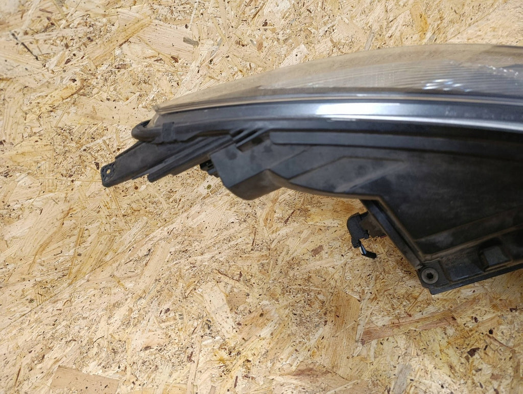 Frontscheinwerfer Opel Zafira C 13399858 Vorderseite Scheinwerfer Headlight