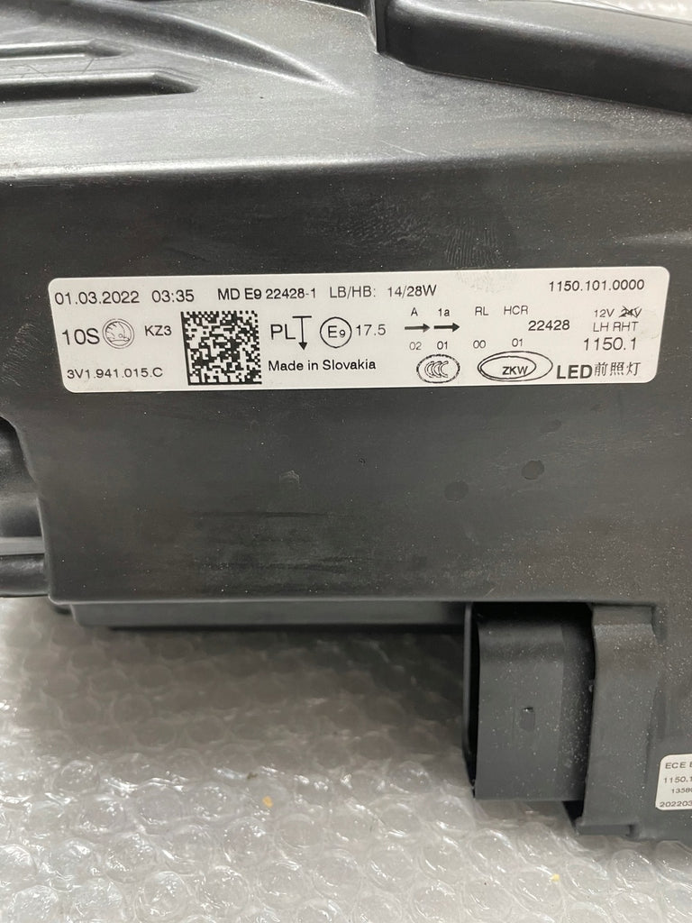 Frontscheinwerfer Skoda Superb III 3V1941015C LED Ein Stück (Rechts oder Links)